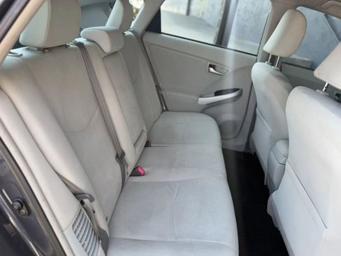 Used 2014 Toyota Prius Two image 16