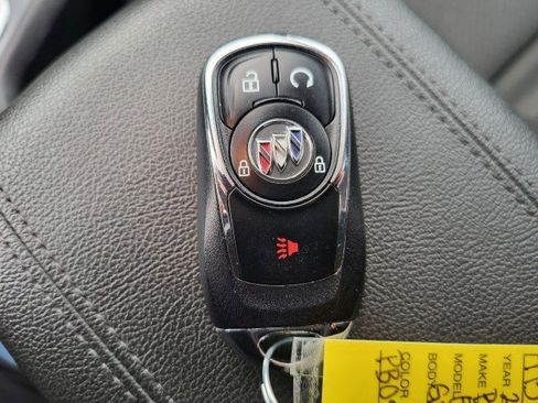 Used 2023 Buick Encore GX Preferred w/ Cold Weather Comfort Package AWD/4WD image 30