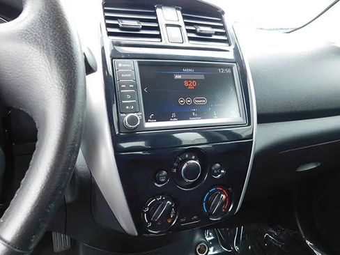 Used 2019 Nissan Versa SV w/ SV Special Edition Package image 15