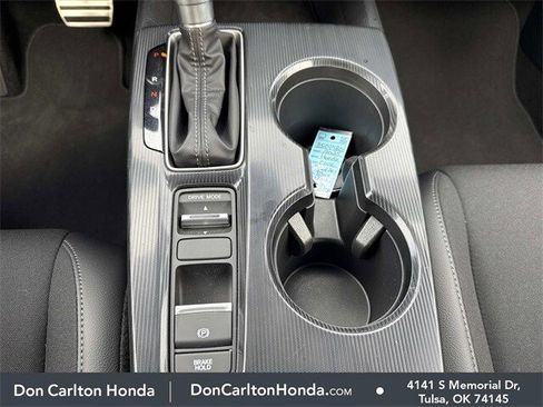 Used 2025 Honda Civic Sport image 23