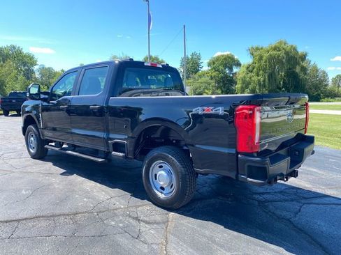 New 2025 Ford F250 XL image 4