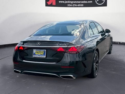 Used 2024 Mercedes-Benz E 450 4MATIC Sedan image 5