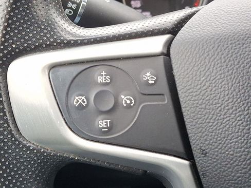 Used 2021 GMC Acadia SLE w/ Driver Convenience Package image 42