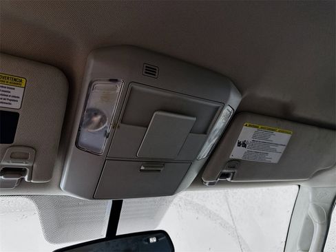 Used 2017 Toyota Tundra SR5 image 31