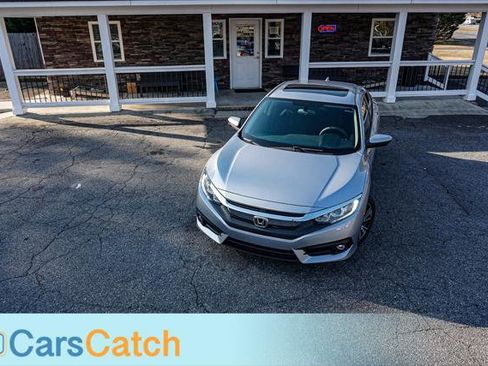 Used 2017 Honda Civic EX-T image 3