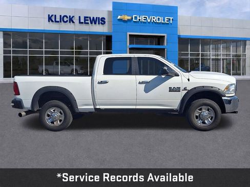 Used 2017 RAM 2500 SLT AWD/4WD image 8