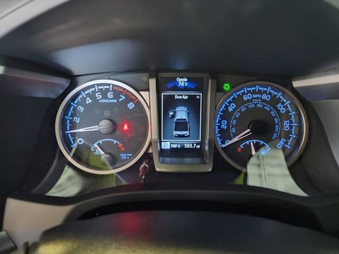 Used 2023 Toyota Tacoma 4x4 Double Cab w/ Trail Edition image 21