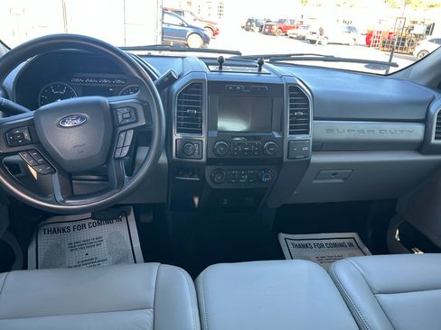Used 2022 Ford F250 XLT image 11