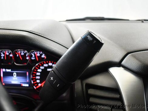 Used 2016 GMC Yukon SLT w/ Open Road Package image 39