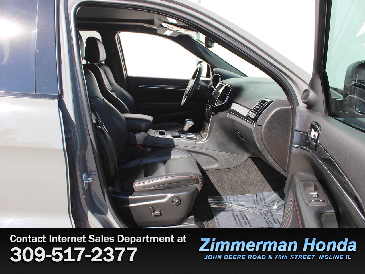 Used 2021 Jeep Grand Cherokee Trailhawk w/ Trailhawk Luxury Group AWD/4WD image 19