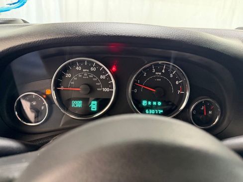 Used 2017 Jeep Wrangler Unlimited Sport w/ Quick Order Package 24S AWD/4WD image 5