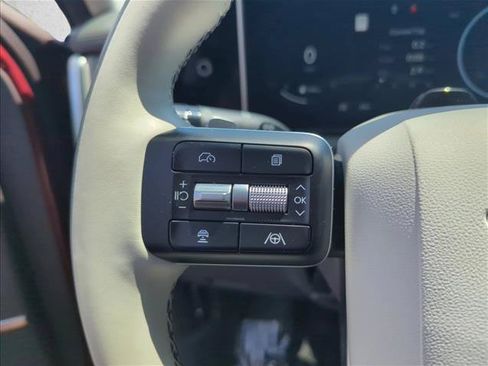 Used 2025 Hyundai Santa Fe Calligraphy FWD image 12