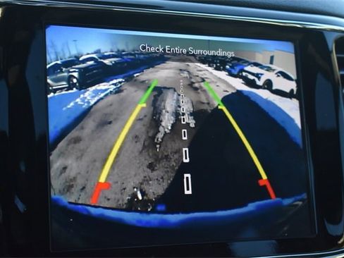 Used 2020 Jeep Grand Cherokee Altitude image 32