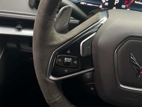 Used 2023 Chevrolet Corvette Stingray Convertible image 49