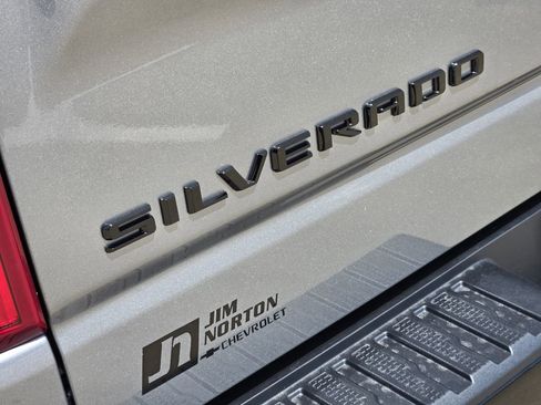 New 2026 Chevrolet Silverado 1500 LT Trail Boss w/ LT Trail Boss Premium Package AWD/4WD image 11