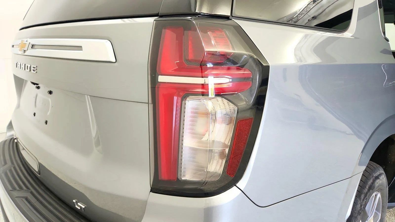 Used 2023 Chevrolet Tahoe LT w/ LT Signature Package AWD/4WD image 33