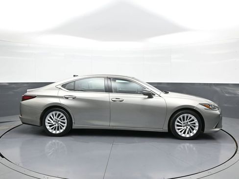 Used 2019 Lexus ES 350 w/ Accessory Package 2 FWD image 5