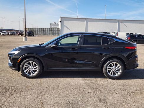 Used 2024 Buick Envista Preferred image 4