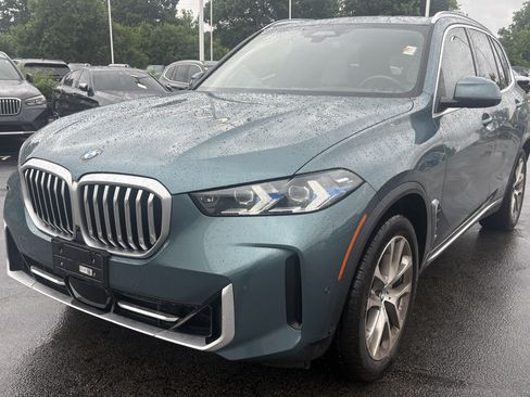 Used 2024 BMW X5 xDrive40i w/ Premium Package AWD/4WD image 5