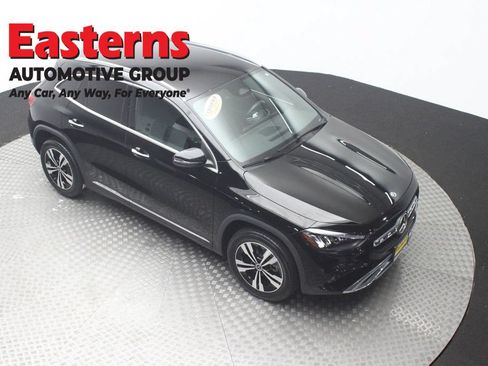 Used 2025 Mercedes-Benz GLA 250 image 3