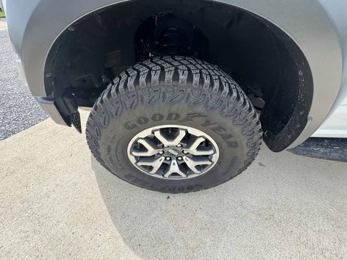 Used 2023 Ford F150 Raptor AWD/4WD image 32