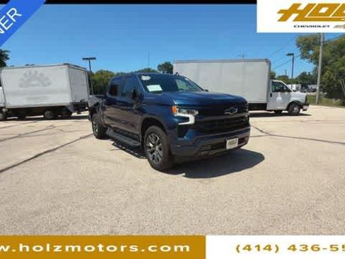 Certified 2022 Chevrolet Silverado 1500 RST AWD/4WD image 2