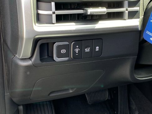 New 2026 Hyundai Santa Fe SE FWD image 12