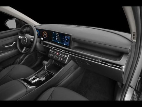 New 2026 Hyundai Tucson SE image 12