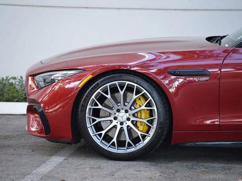 Used 2022 Mercedes-Benz SL 63 AMG 4MATIC w/ Driver Assistance Package image 10