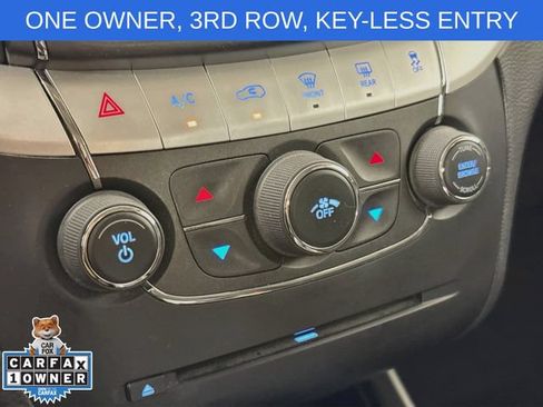 Used 2018 Dodge Journey SE FWD image 14