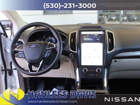 Used 2022 Ford Edge Titanium w/ Equipment Group 301A AWD/4WD image 19