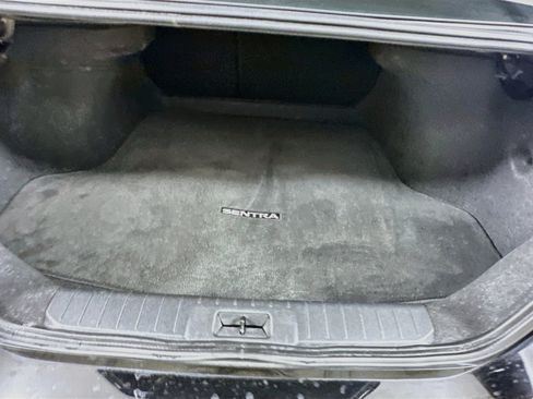 Used 2025 Nissan Sentra SV FWD image 27
