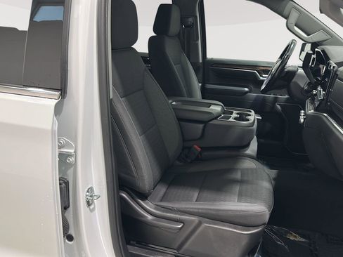 Used 2022 GMC Sierra 1500 SLE image 27