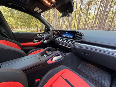 Certified 2026 Mercedes-Benz GLE 63 AMG S image 19
