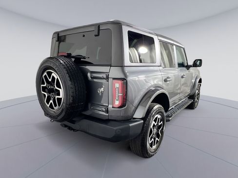 Used 2023 Ford Bronco Outer Banks image 7