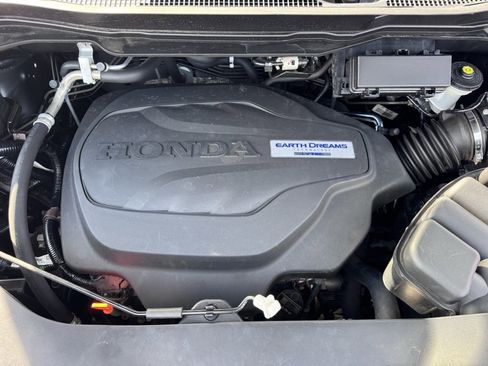 Used 2017 Honda Ridgeline Black Edition image 36