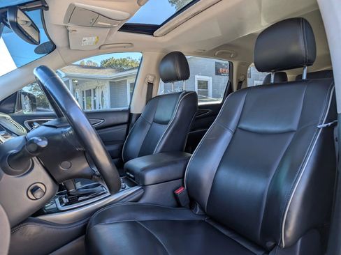 Used 2019 INFINITI QX60 Luxe image 18
