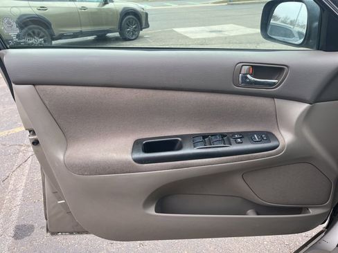 Used 2005 Toyota Camry STD image 20