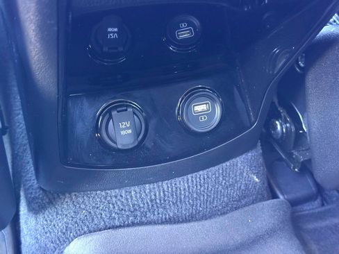 Used 2022 Kia Sorento SX image 22