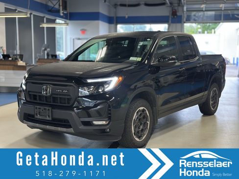 Used 2024 Honda Ridgeline TrailSport image 1