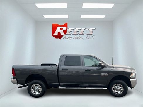 Used 2018 RAM 2500 Tradesman w/ Chrome Appearance Group AWD/4WD image 5