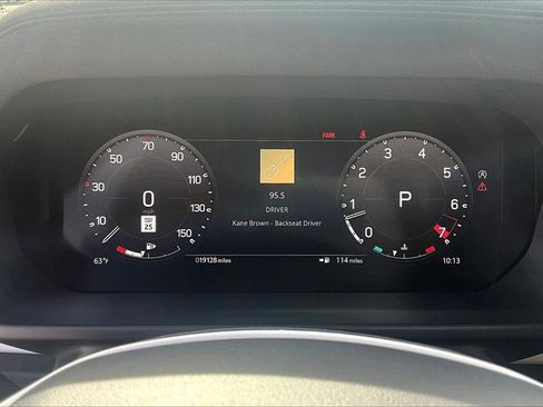 Used 2023 Land Rover Defender 110 S image 22