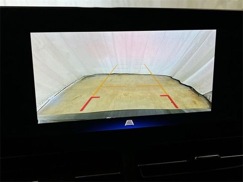 Used 2025 Chevrolet Trax ACTIV w/ Driver Confidence Package image 18