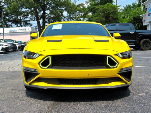 Used 2018 Ford Mustang GT Premium image 4