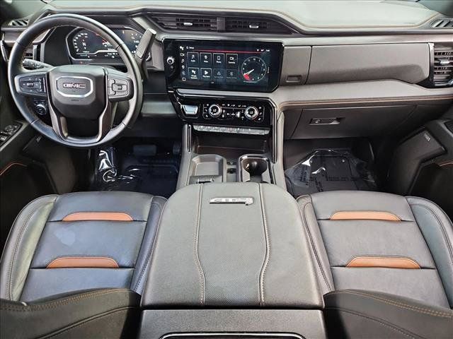Used 2024 GMC Sierra 2500 AT4 w/ AT4 Premium Plus Package AWD/4WD image 17