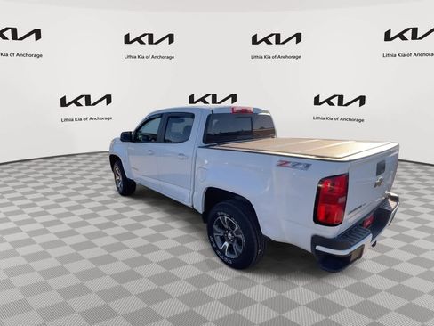 Used 2017 Chevrolet Colorado Z71 AWD/4WD image 6