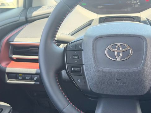 Certified 2026 Toyota Prius Plug-In Hybrid FWD image 21