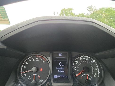Used 2021 Toyota Tacoma SR w/ SX Package AWD/4WD image 16
