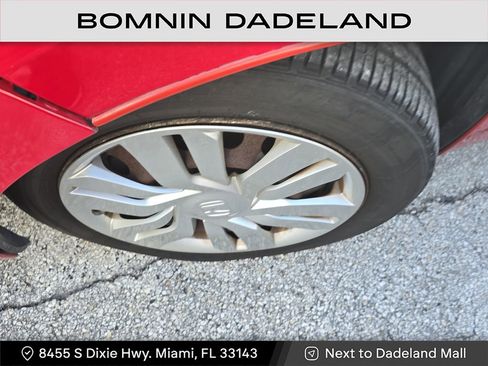 Used 2015 Honda Fit LX image 8