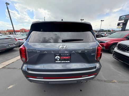 Used 2023 Hyundai Palisade SEL AWD/4WD image 4